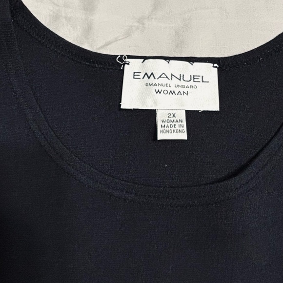 Emanuel Ungaro Woman Heavyweight Short Sleeve Black Tee Size 2X - Picture 3 of 8
